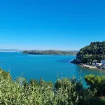 Piran Beach House - Private Oasis - Beachfront Apartment With A Sea View Terrace