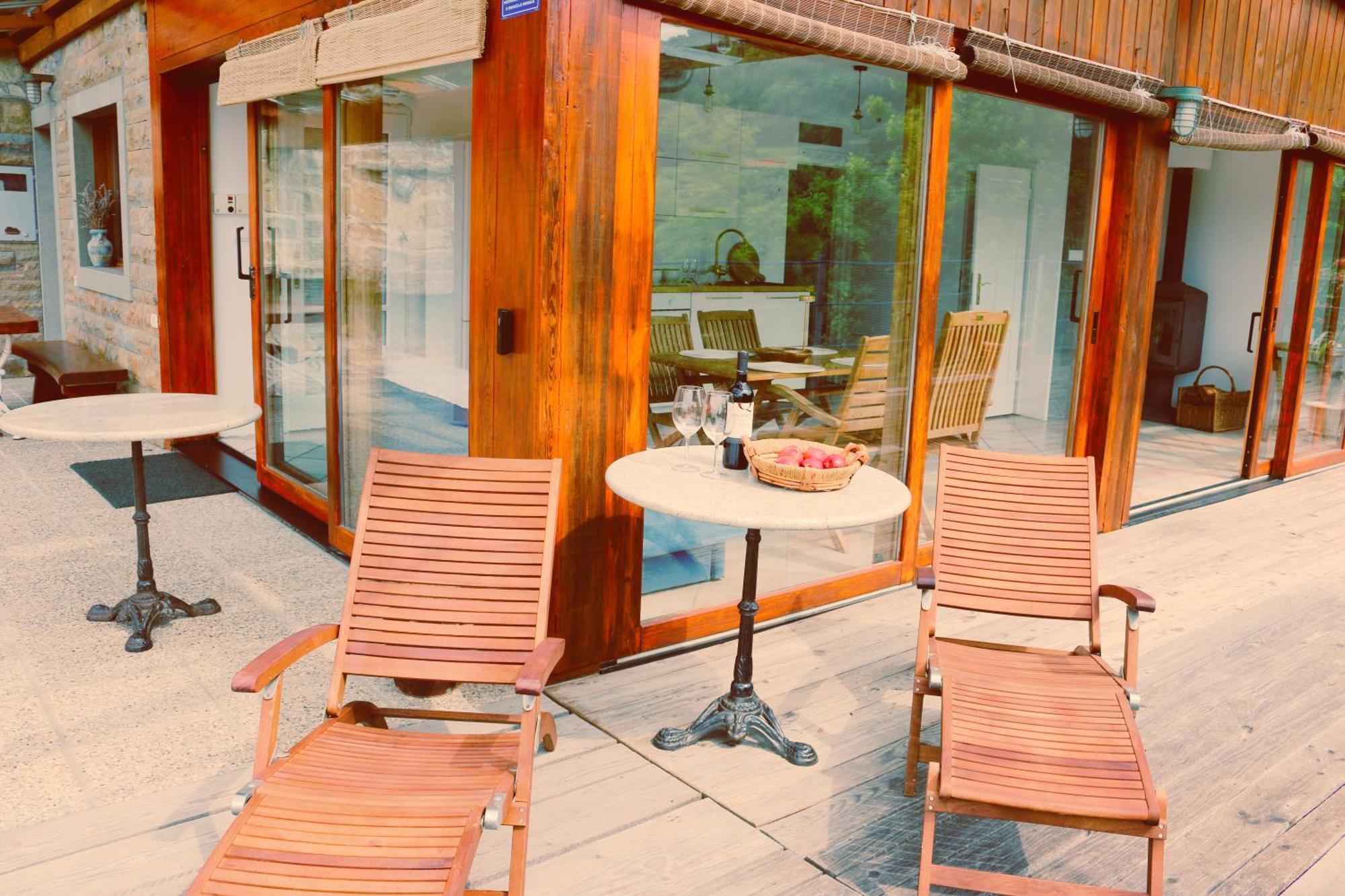 House - Private Oasis - Beachfront With A Sea View Terrace Apartmán Piran